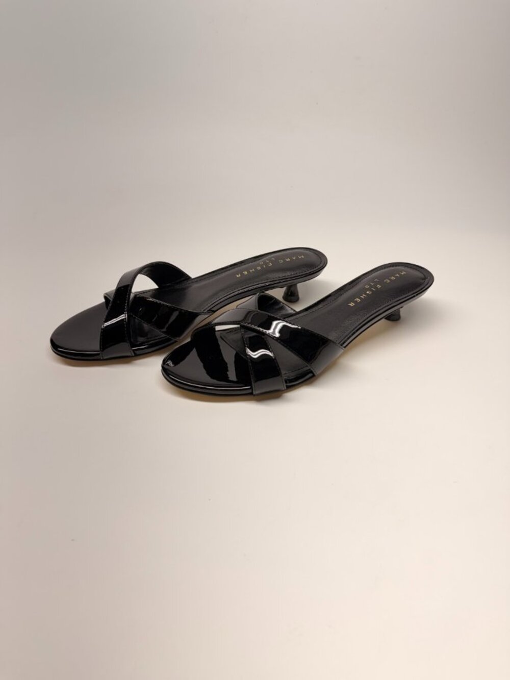 Marc Fisher LTD Womens Tracey Black Patent Leather Kitten Heel Slide Sandal Sz 9